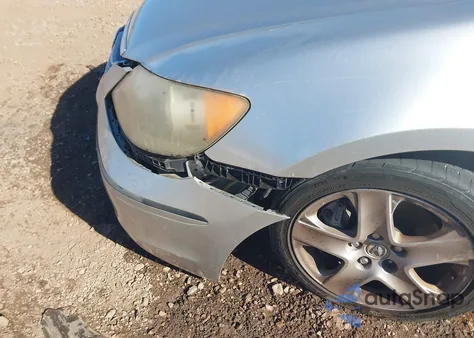 2005 Acura Rl 3.5 z USA, uszkodzony, nr VIN JH4KB16505C016098